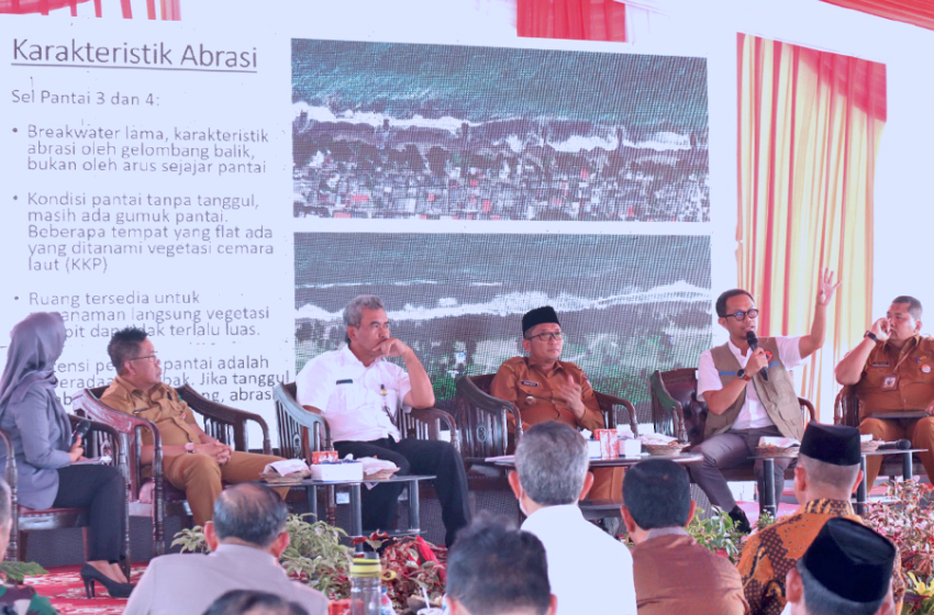  Diskusi Bersama Pengendalian Resiko Bencana di Pantai Padang