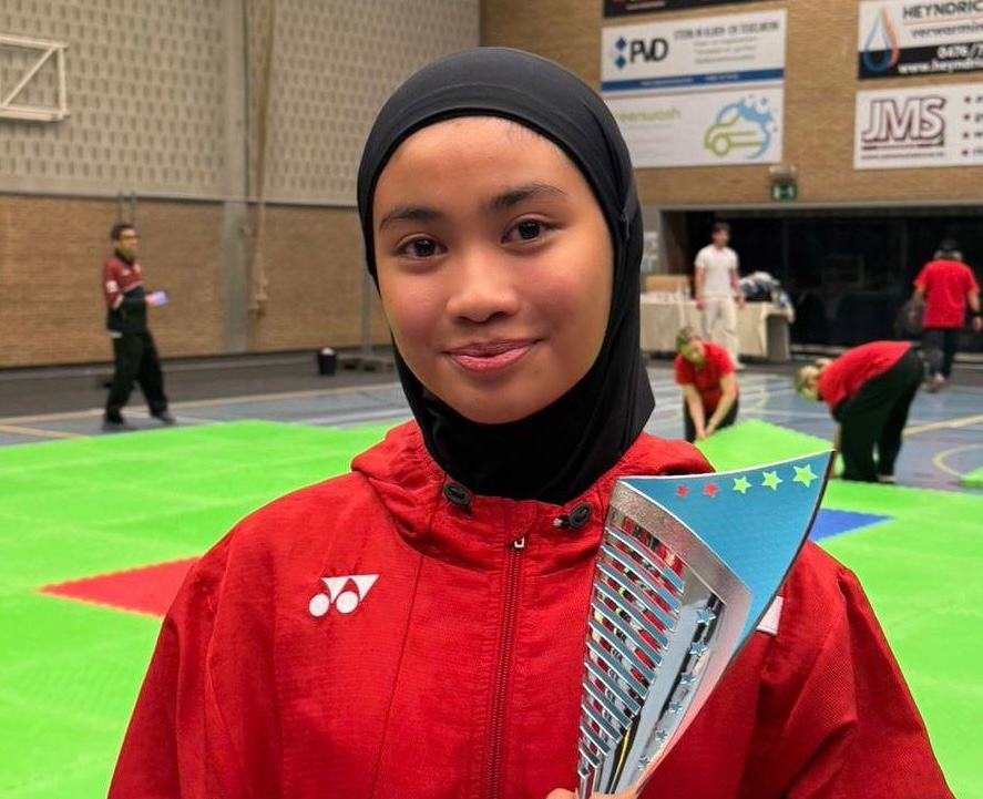 Nur Aniqah Qistina raih medali perak di Belgium Open Pencak Silat Championship 2026