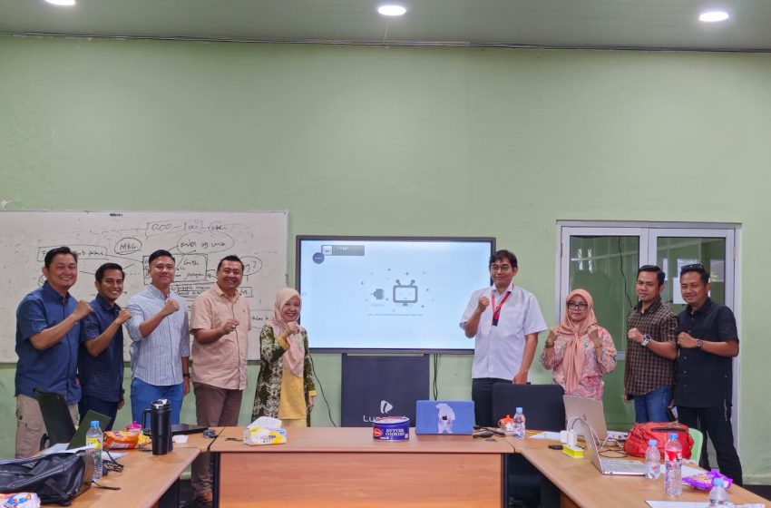  Dr. Razie Razak Jadi Visiting Lecturer Program Doktor PMI UIN Raden Intan Lampung, Bahas Strategi Humas dan Pemberdayaan Masyarakat di Era Digital